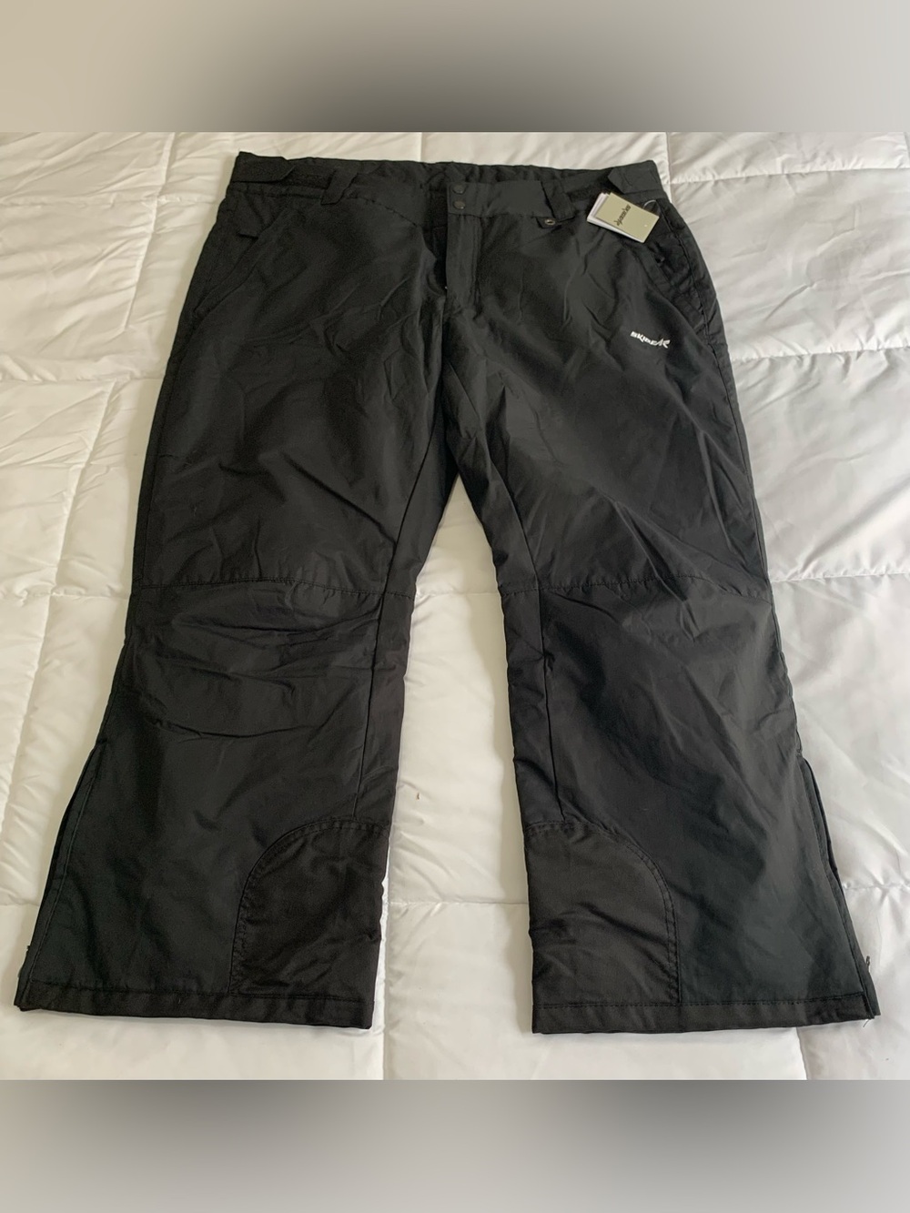 New skigear Womens Essential Snow
Pants Size 3X